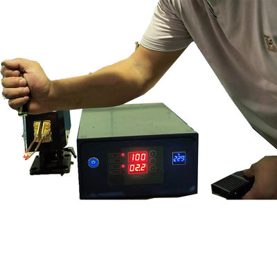 เครื่องผสมผสานขนาดเล็กระยะเดียว 220V-230V ด้วยอุณหภูมิน้ําเย็นต่ํากว่า 40C 3Phase 380V-480V โวลเตชั่น