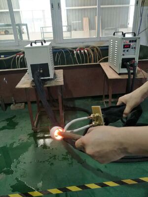 ราคาดี IGBT เครื่องทําความร้อนอัดอัดความถี่สูงแบบพกพา 2m ความยืดหยุ่น Hf-40kw ออนไลน์