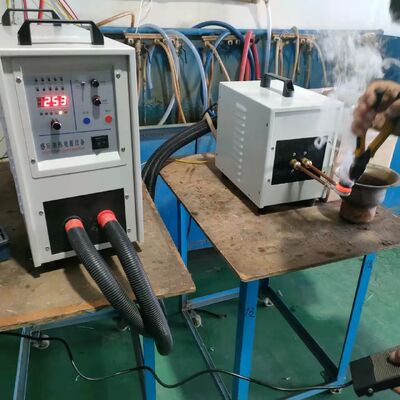 ราคาดี UHF-20kw เครื่องทําความร้อนด้วยอินดูชันความถี่สูงสุดสําหรับการดับ, การแข็ง, การผสม ออนไลน์