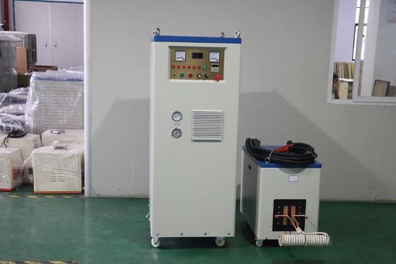 ราคาดี 3 เฟส 380V 440V เครื่องดับเหนี่ยวนำ DSP MF 200KW อุตสาหกรรมอุปกรณ์รักษาความร้อนสำหรับชิ้นส่วนโลหะแข็ง ออนไลน์